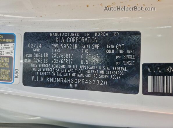 KNDNB4H30R6433320 2024 KIA CARNIVAL White Widok naklejki z numerem VIN