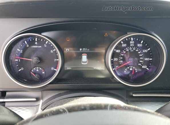 KNDNB4H32N6091671 2022 KIA CARNIVAL Красный Вид щитка приборов