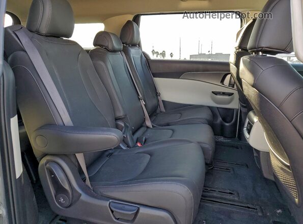 KNDNB4H32P6244147 2023 KIA CARNIVAL White Rear interior view