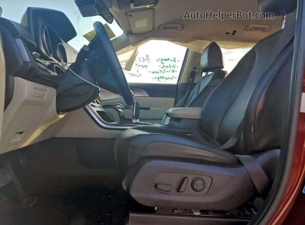 KNDNB4H35N6096623 2022 KIA CARNIVAL Красный Вид салона спереди