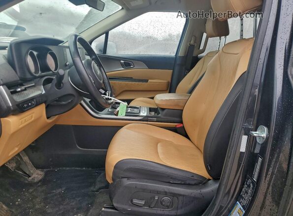 KNDNB4H35P6215161 2023 KIA CARNIVAL Black Vista interior delantera