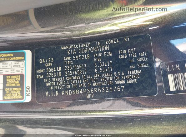 KNDNB4H36R6325767 2024 KIA CARNIVAL MPV Black 