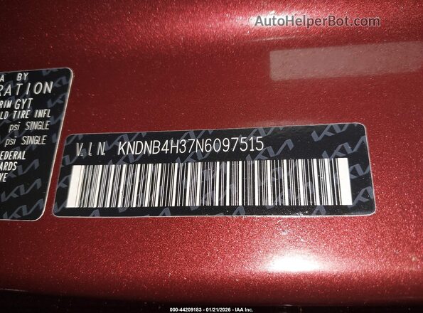 KNDNB4H37N6097515 2022 KIA CARNIVAL MPV Maroon 