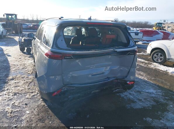KNDNE5H31R6304192 2024 KIA CARNIVAL MPV Серый Вид спереди