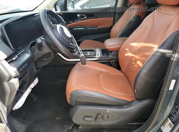 KNDNE5H34R6349837 2024 KIA CARNIVAL Teal Սալոնի դիմացի տեսք