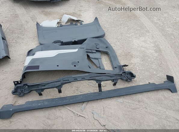 KNDNE5H36P6201573 2023 KIA CARNIVAL MPV Green Instrument cluster view