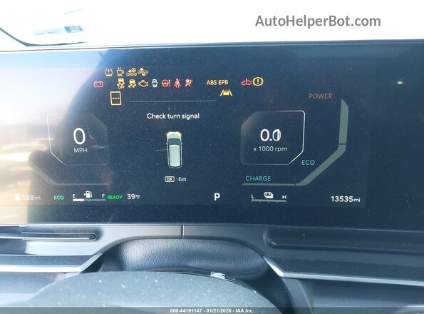 KNDNE5KA8S6074020 2025 KIA CARNIVAL MPV HYBRID Gray Вид задніх сидінь