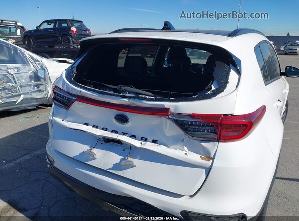 KNDP63AC1N7015936 2022 KIA SPORTAGE White 