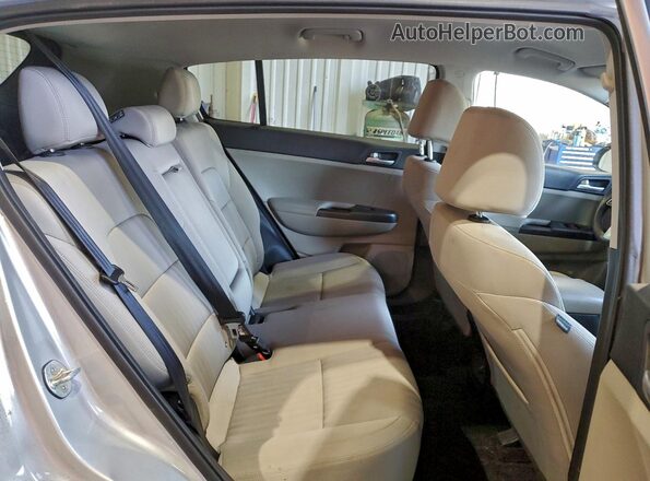 KNDPM3AC2M7879091 2021 KIA SPORTAGE Silver Vista de los asientos traseros