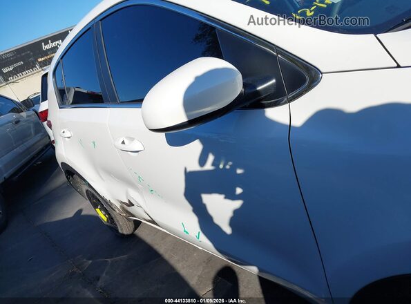 KNDPM3AC3N7978925 2022 KIA SPORTAGE White უკანა სალონის ხედი