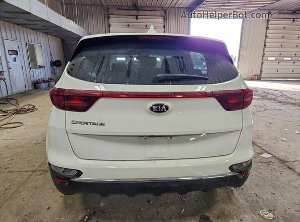 KNDPM3AC4M7866410 2021 KIA SPORTAGE Белый Вид сзади