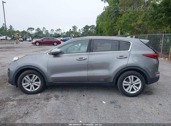 KNDPM3AC8J7454082 2018 KIA SPORTAGE Silver 