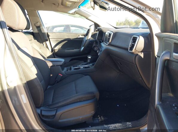 KNDPMCAC1M7937787 2021 KIA SPORTAGE Silver წინა სალონის ხედი