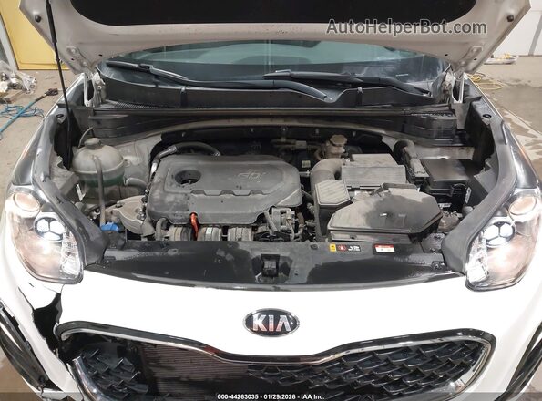 KNDPMCAC2L7777885 2020 KIA SPORTAGE White 