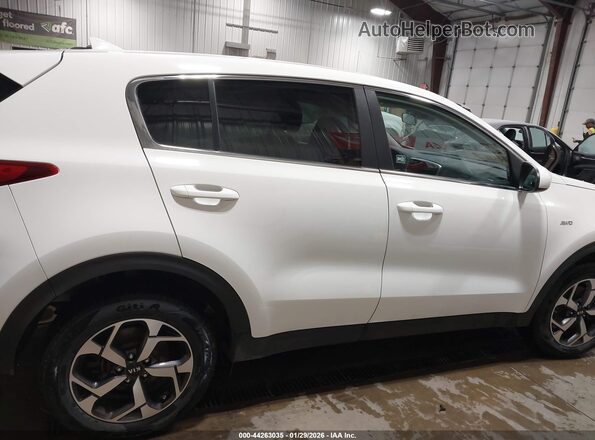 KNDPMCAC2L7777885 2020 KIA SPORTAGE White 
