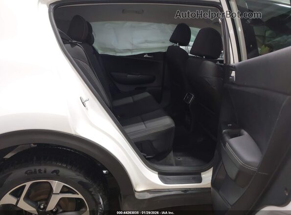 KNDPMCAC2L7777885 2020 KIA SPORTAGE White 