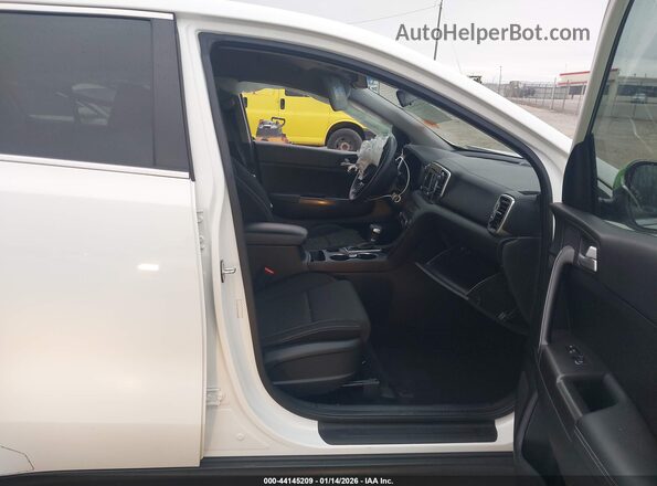 KNDPMCAC6J7430573 2018 KIA SPORTAGE White წინა სალონის ხედი