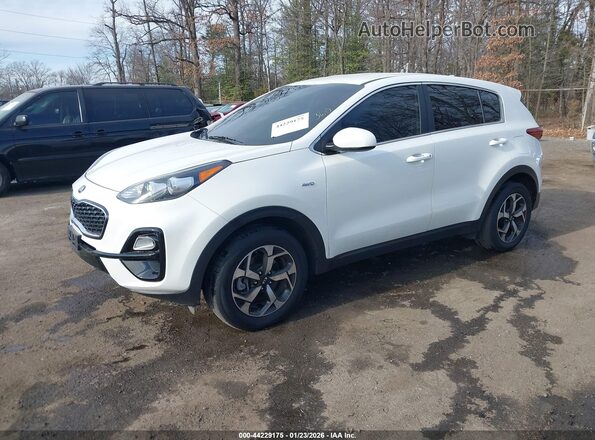 KNDPMCAC8M7892945 2021 KIA SPORTAGE Белый Передняя левая четверть