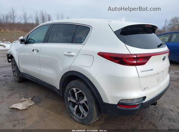 KNDPMCAC8M7917438 2021 KIA SPORTAGE White 
