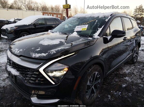 KNDPVCAG8P7030331 2023 KIA SPORTAGE HYBRID Black Передня ліва чверть