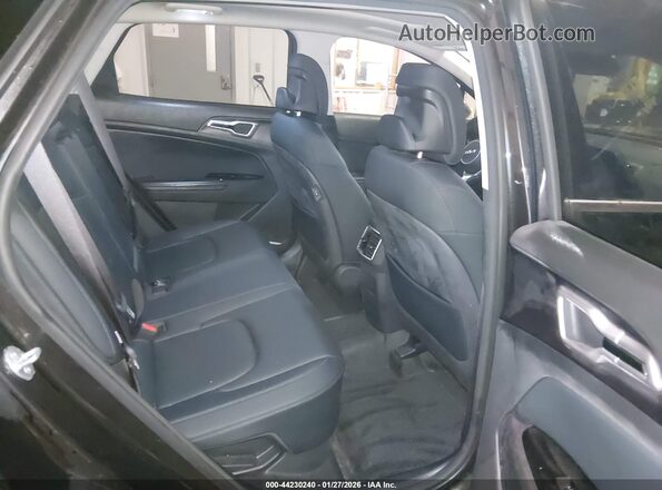 KNDPVCAG8P7078444 2023 KIA SPORTAGE HYBRID Black VIN կոդի պիտակի տեսք