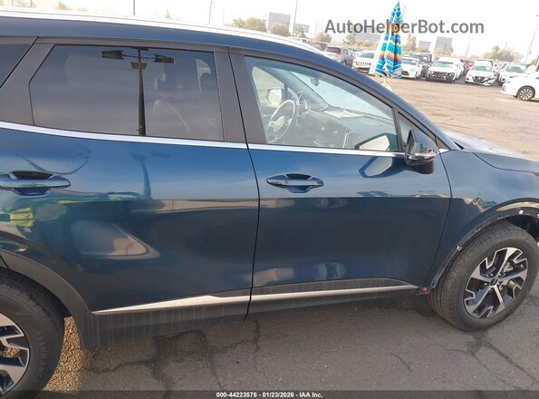 KNDPVCAG9P7014851 2023 KIA SPORTAGE HYBRID Dark Blue Вид задньої частини салону