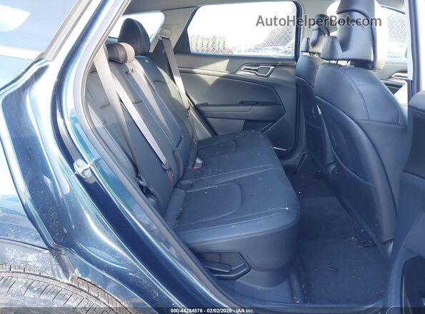 KNDPVCAGXP7108916 2023 KIA SPORTAGE HYBRID Blue Widok naklejki z numerem VIN