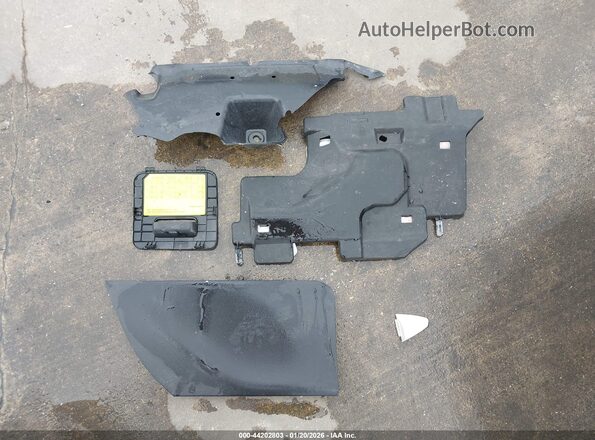 KNDPVCDG4R7128609 2024 KIA SPORTAGE HYBRID White ხელსაწყოთა პანელის ხედი