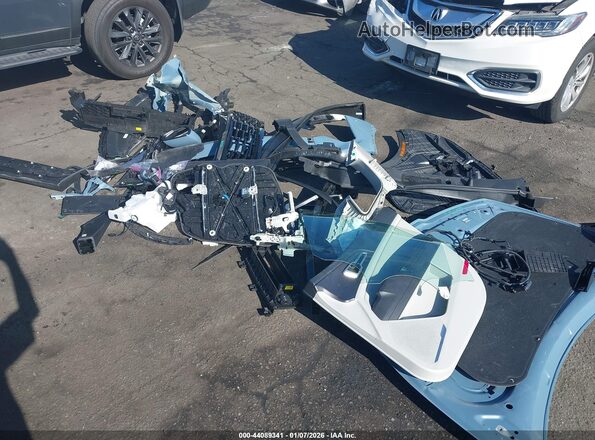 KNDPVDDGXT7283520 2026 KIA SPORTAGE HYBRID Light Blue Սարքավորումների վահանակի տեսք