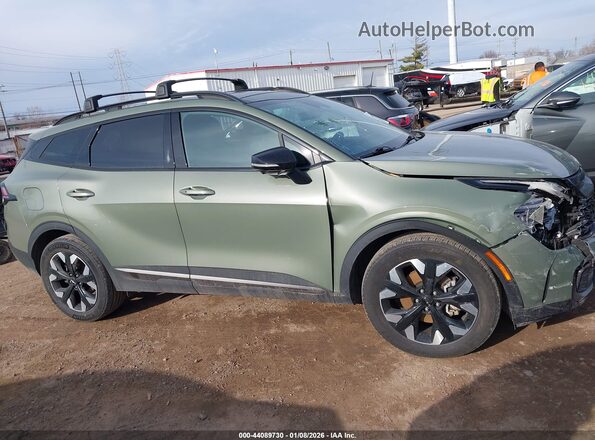 KNDPZDAH5P7107000 2023 KIA SPORTAGE PLUG-IN HYBRID Green Սալոնի հետևի տեսք
