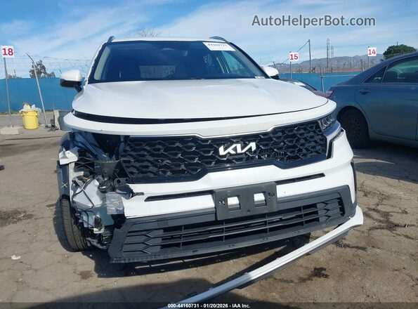KNDRG4LGXN5081912 2022 KIA SORENTO HYBRID White 