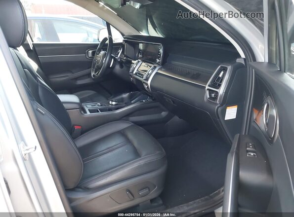 KNDRH4LG2R5258729 2024 KIA SORENTO HYBRID Silver Vista interior delantera