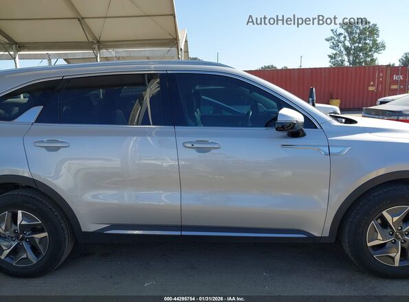 KNDRH4LG2R5258729 2024 KIA SORENTO HYBRID Silver Vista interior de 360 grados