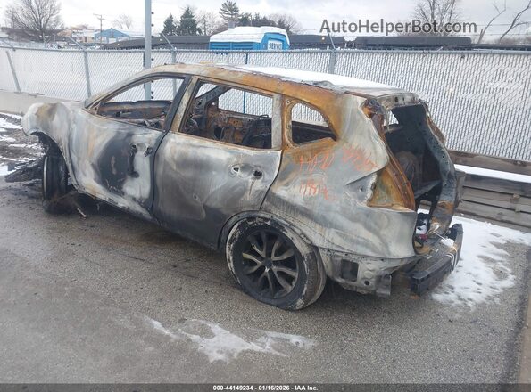KNMAT2MT3JP503719 2018 NISSAN ROGUE Черный 