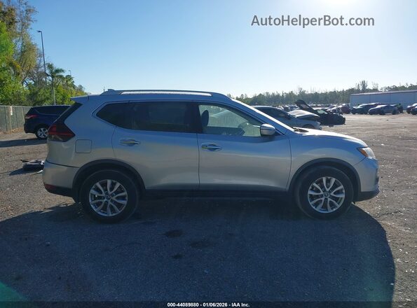 KNMAT2MT4LP517325 2020 NISSAN ROGUE Silver Вид задньої частини салону