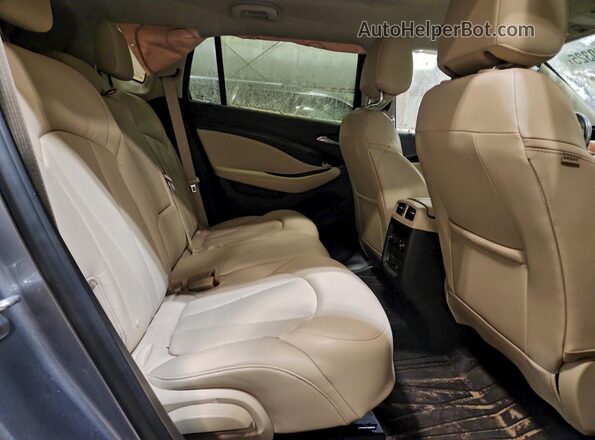 LRBFX2SA1LD035004 2020 BUICK ENVISION Silver Вид задньої частини салону