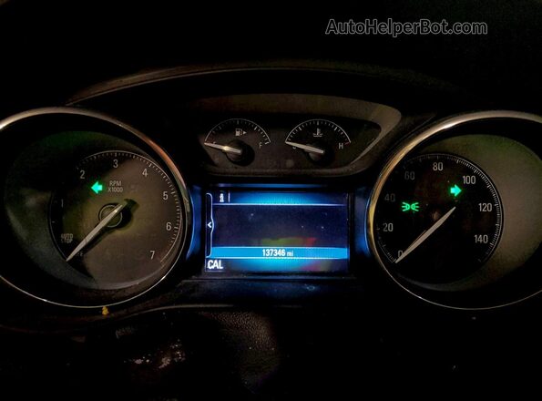 LRBFXBSA6JD059053 2018 BUICK ENVISION Purple Widok zestawu wskaźników