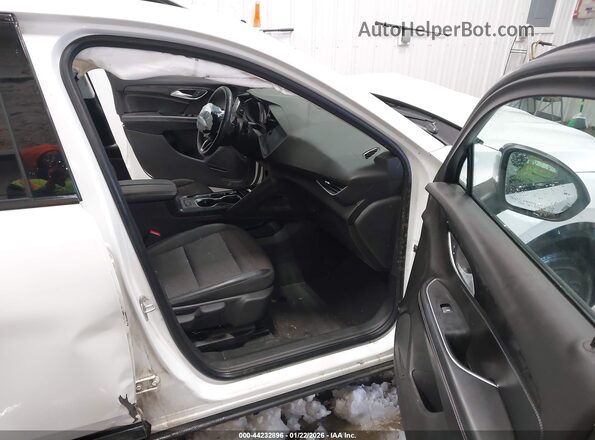 LRBFZMR48MD179012 2021 BUICK ENVISION White Вид салону спереду