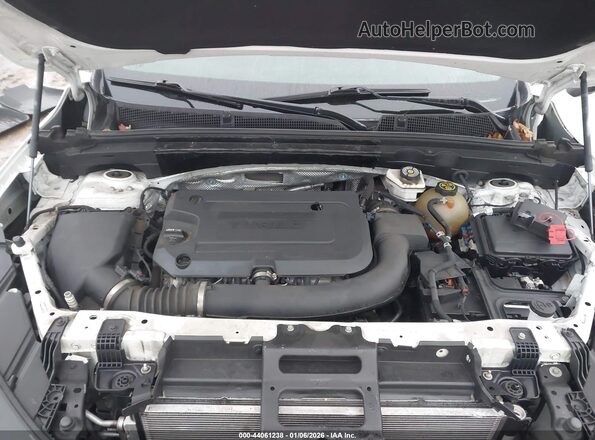 LRBFZNR49ND027571 2022 BUICK ENVISION White Вид ззаду