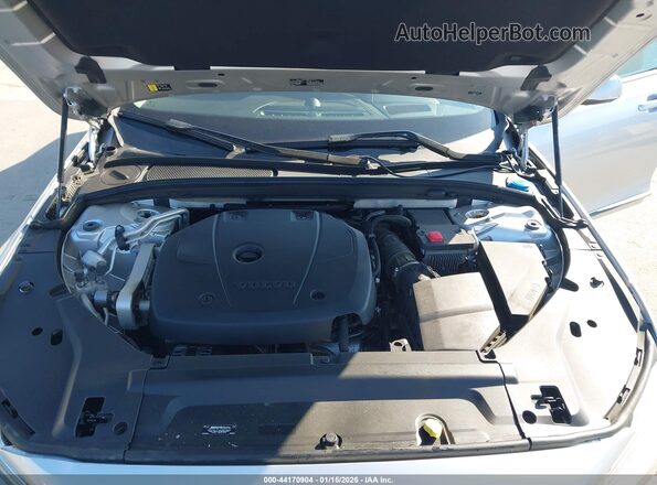 LVYA22ML4MP196528 2021 VOLVO S90 Silver Vista trasera