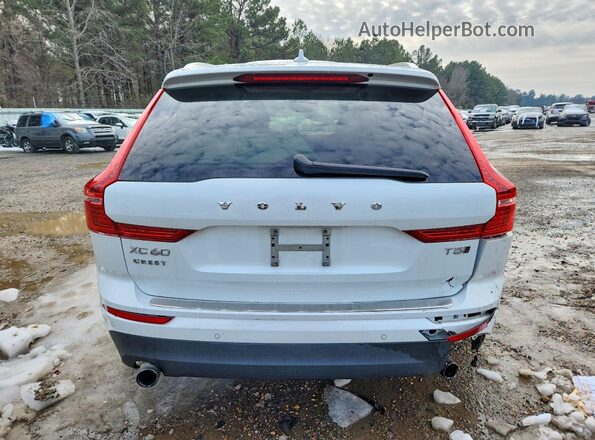 LYV102RK6JB069834 2018 VOLVO XC60 White 