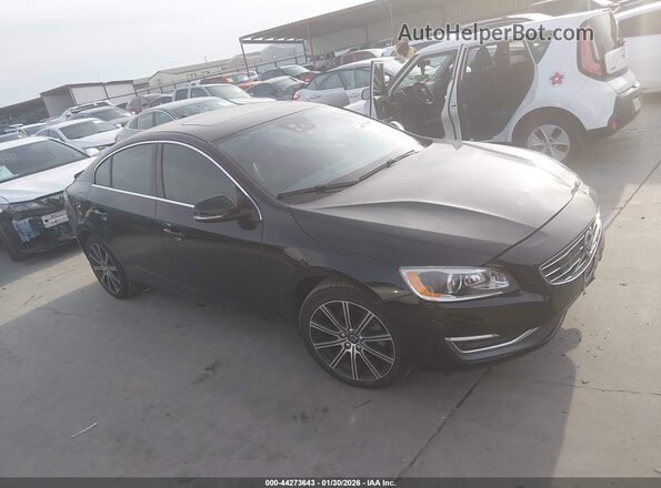LYV402HM2JB178338 2018 VOLVO S60 INSCRIPTION Black Вид задньої частини салону