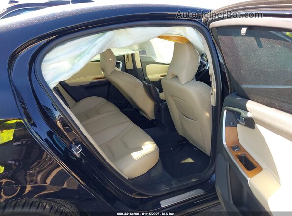 LYV402TM2JB178976 2018 VOLVO S60 INSCRIPTION Black VIN კოდის სტიკერის ხედი