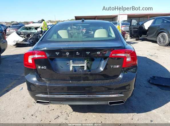 LYV402TM2JB178976 2018 VOLVO S60 INSCRIPTION Black 