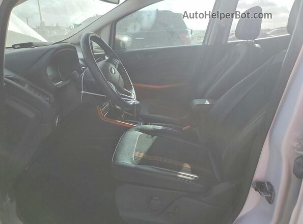 MAJ6P1CL4JC218174 2018 FORD ECOSPORT White 