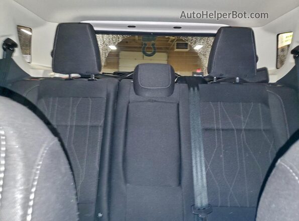 MAJ6S3GL8NC459925 2022 FORD ECOSPORT White Вид задніх сидінь