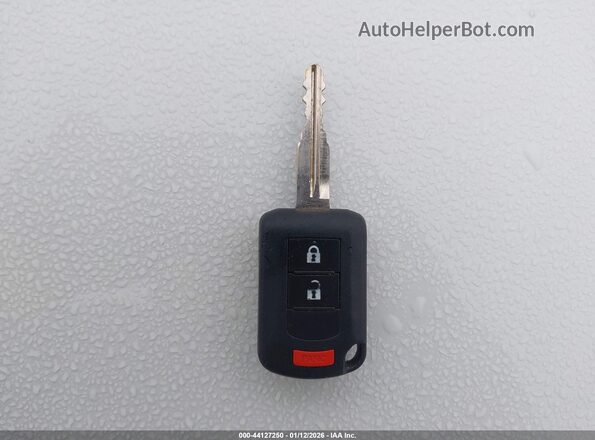 ML32F3FJ6HHF13930 2017 MITSUBISHI MIRAGE G4 Серебряный 