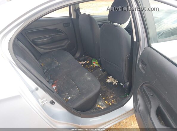 ML32F3FJ7HHF09126 2017 MITSUBISHI MIRAGE G4 Silver Widok naklejki z numerem VIN