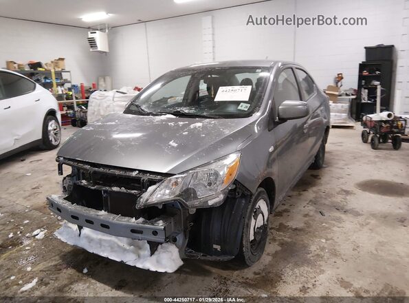 ML32FUFJ1PHF05772 2023 MITSUBISHI MIRAGE G4 Silver Vista tres cuartos delantera izquierda