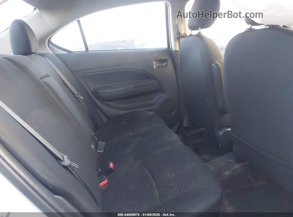 ML32FVFJ3PHF06301 2023 MITSUBISHI MIRAGE G4 White Vista de la etiqueta del VIN